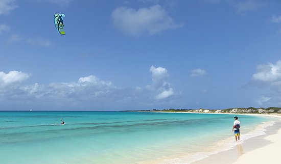 the kitesurfing lesson setting in anguilla