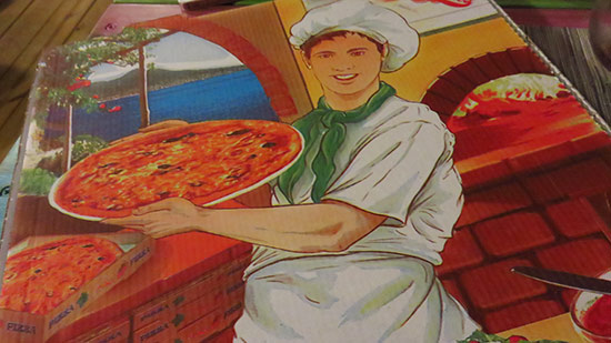 charming pizza boxes